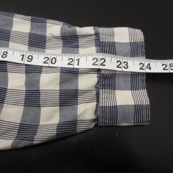 Patagonia Shirt Mens M Grey/white Plaid Pockets Button Up Cotton hiking outdoor - Picture 13 of 16